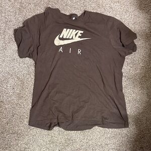 Nike Brown T-Shirt with Cream Logo